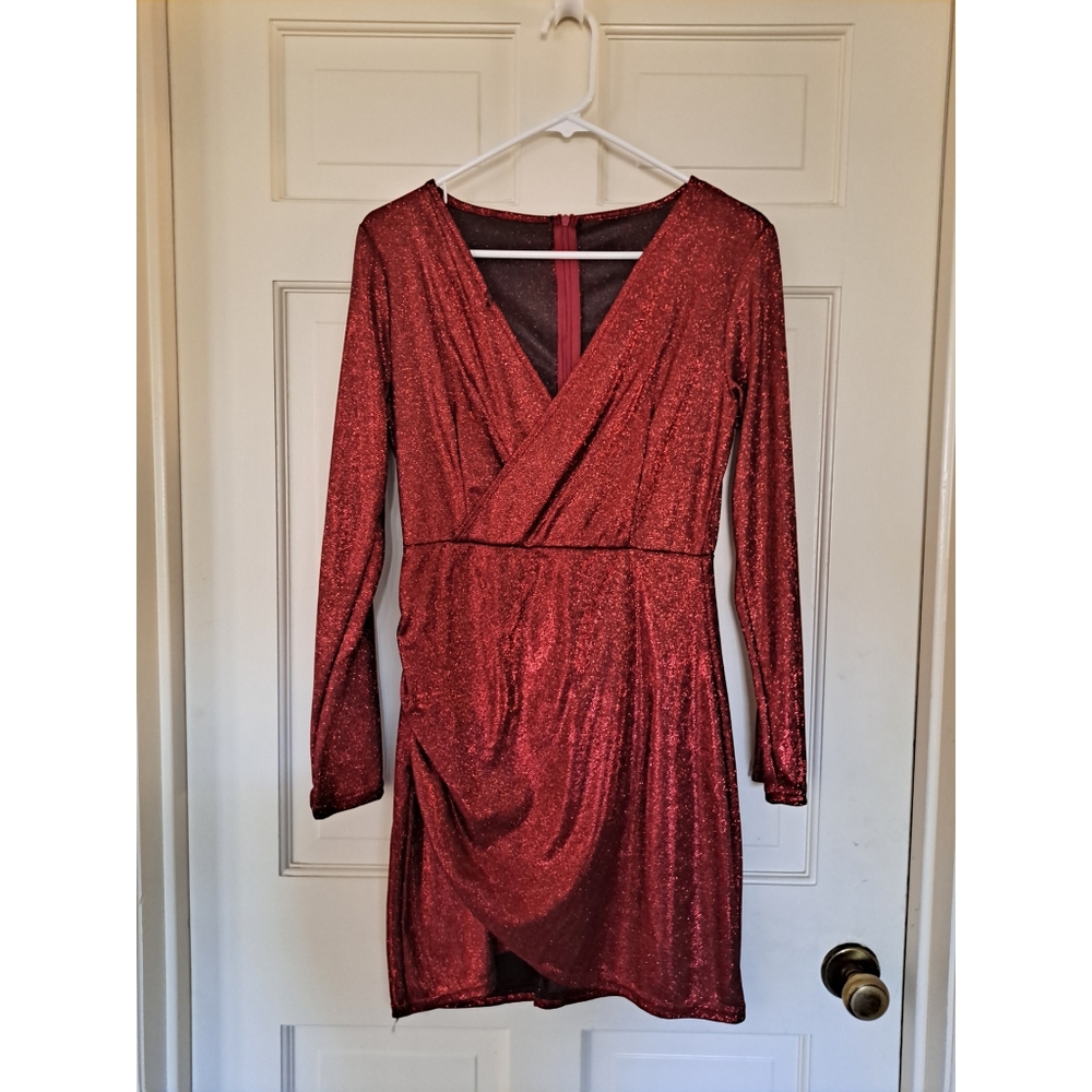 Long sleeve sparkly red dress dance event winter formal party costume holiday